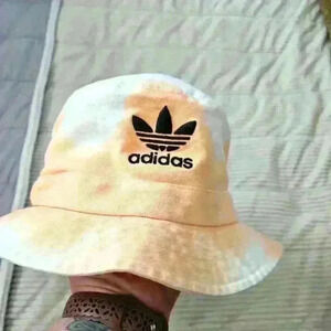 ADIDAS color wash bucket style hat. One size. Peach, purple, & white
